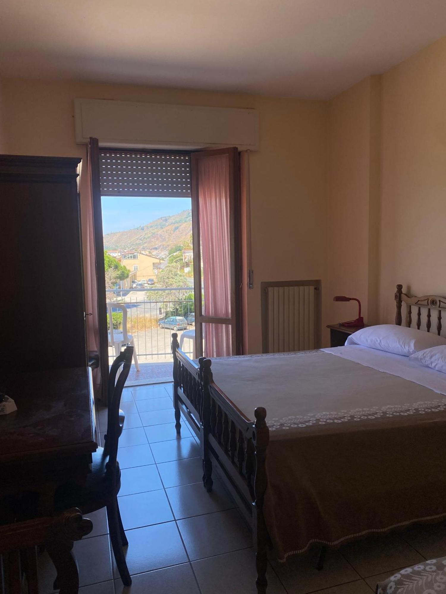 Bed and Breakfast Al Torrione Кампора-Сан-Джованни Экстерьер фото