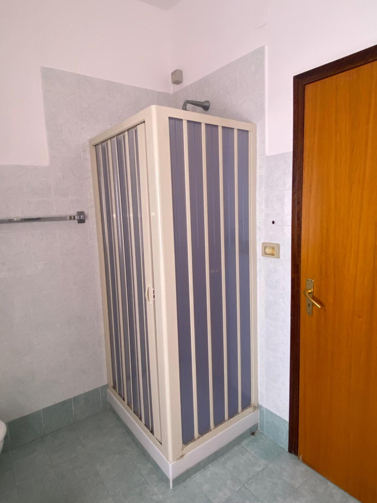 Bed and Breakfast Al Torrione Кампора-Сан-Джованни Экстерьер фото